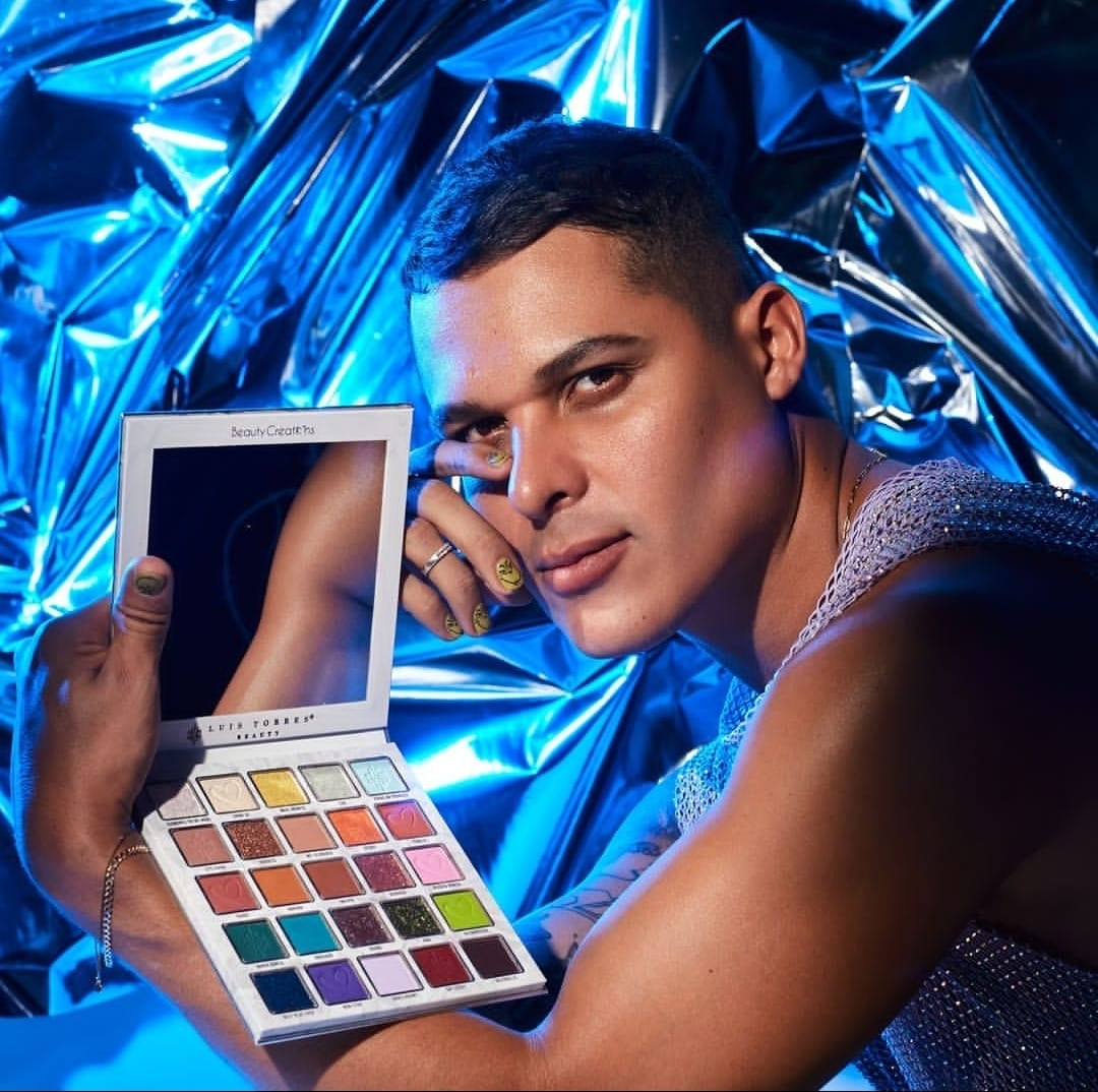 Paleta de Sombras LUIS TORRES OVERDRESSED ARTIST SHADOW PALETTE BEAUTY CREATIONS