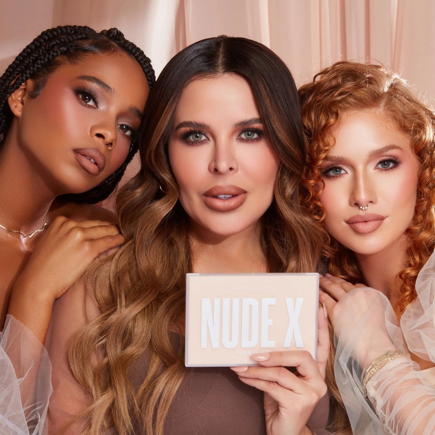 Paleta de Sombras NUDE X SHADOW PALETTE BEAUTY CREATIONS