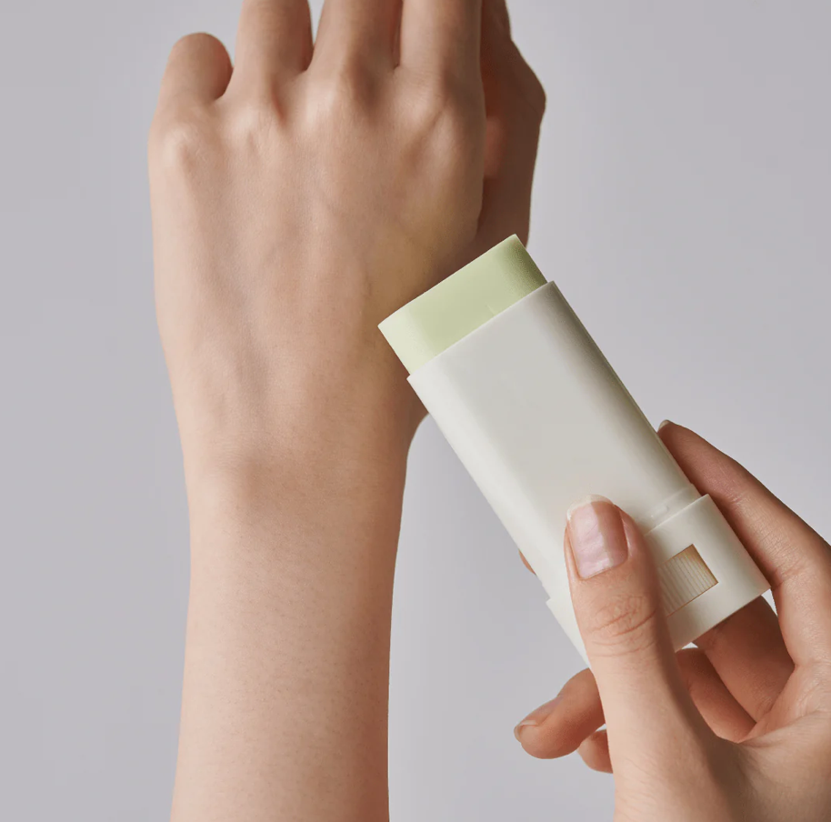 Protector Solar Matte Sun Stick : Mugwort + Camelia BOJ