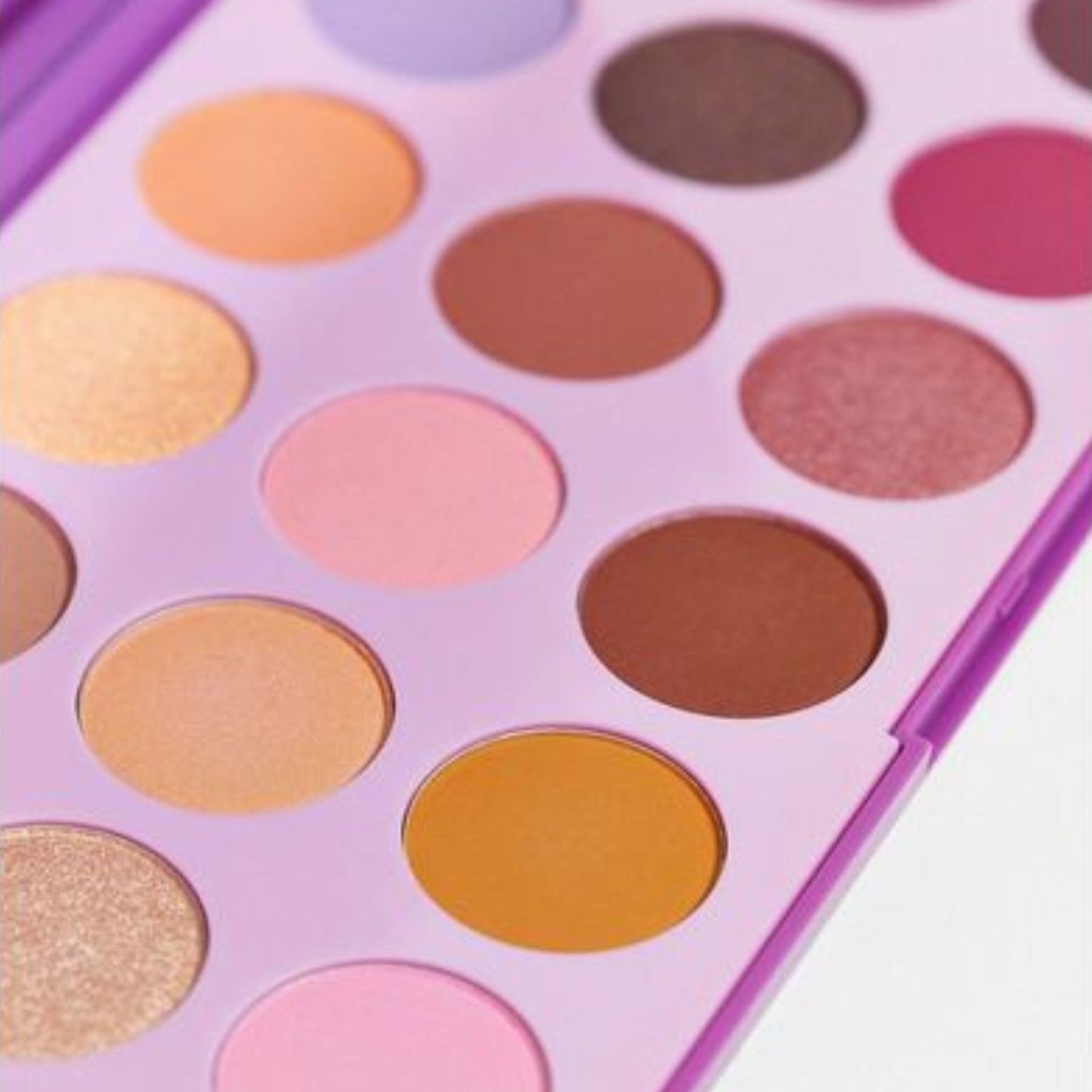 Paleta de Sombras 18F TALKIN FLIRTY MORPHE