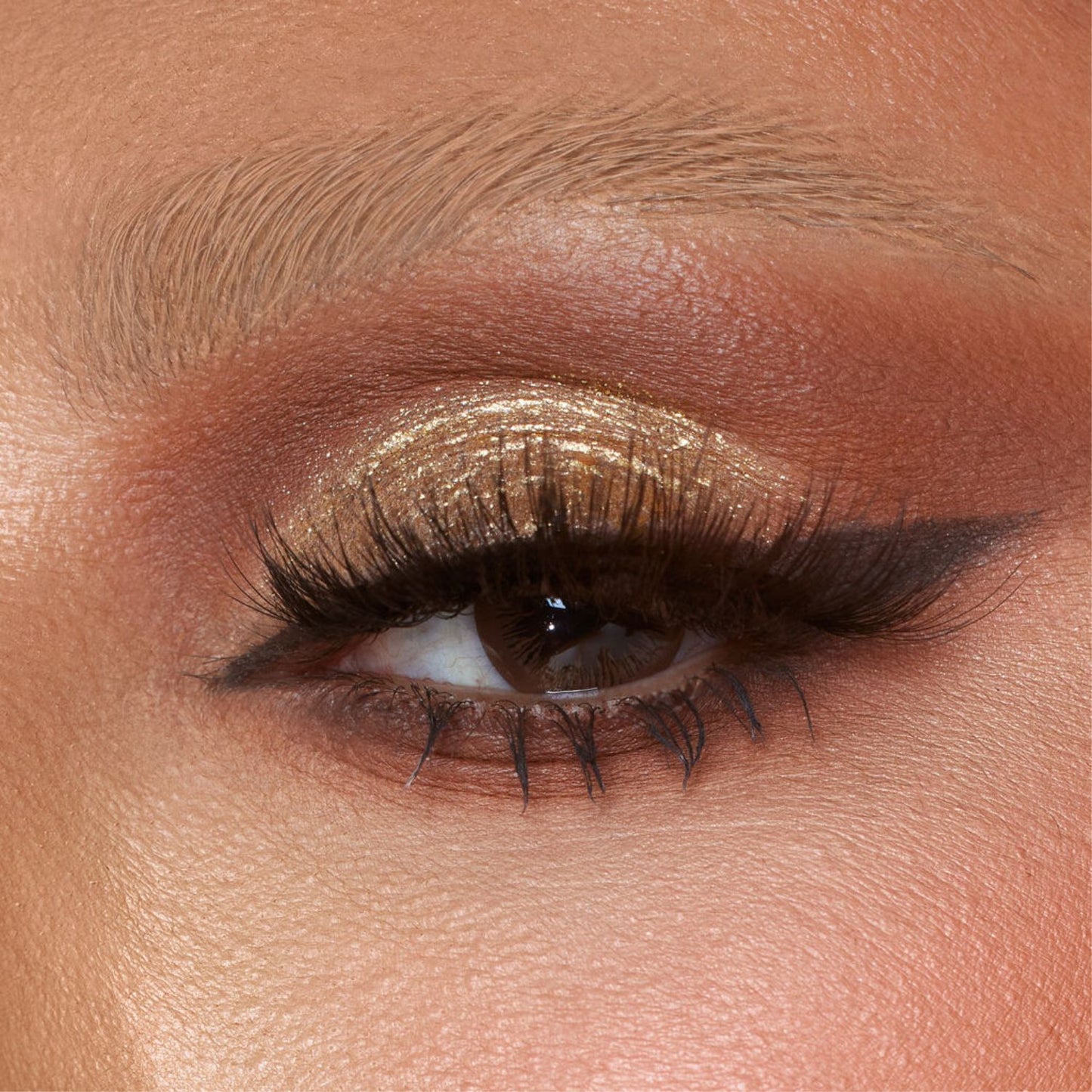 Paleta de Sombras EMPOWERED HUDA BEAUTY